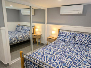 Superior Private Bedroom & Ensuite - City & Strand Beach Location
